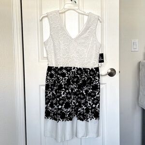 NWT Floral Lace Dress